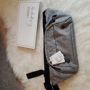 Lululemon "On the beat" belt bag